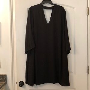 Black dress with scalloped neck size 3X